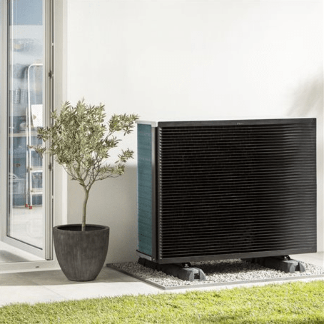 Daikin Altherma 3 H HT F - Modèle au sol avec ballon ECS intégré - Monophasé - 2 zones - taille 12 - Bi - bloc #EPRA16DV37 + ETVZ16S18D6V7