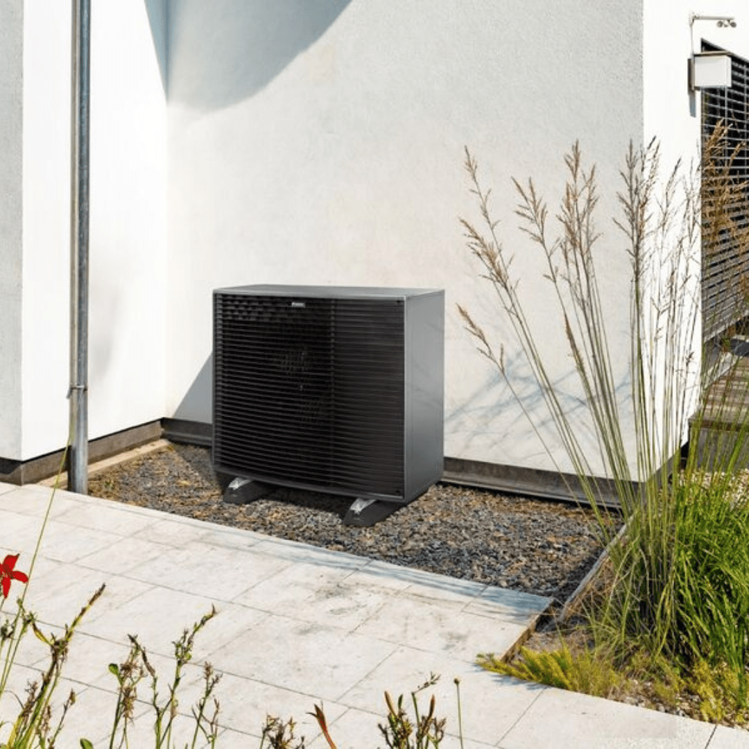 Pompe à chaleur Altherma 4 H F 10KW triphasé avec ECS 180L au R290 - EPSK10AW1 + EPVX10S18A9W