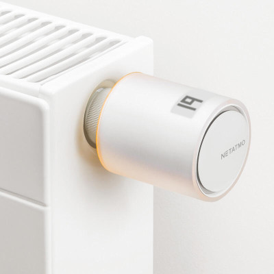 Tête thermostatique intelligente additionnelle sur radiateur