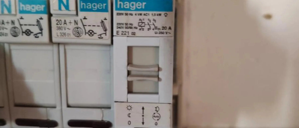 contacteur jour nuit