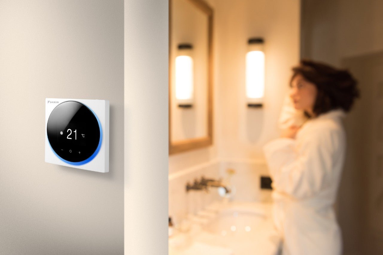 Thermostat Altherma 3 Madoka blanc - compatible pompe à chaleur air - eau - Daikin #BRC1HHDW